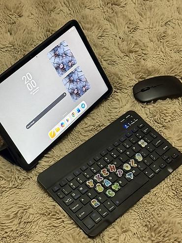 подголовники с монитором: Планшет, Xiaomi, память 256 ГБ, 10" - 11", Wi-Fi, Б/у, Классический цвет - Серый — 2