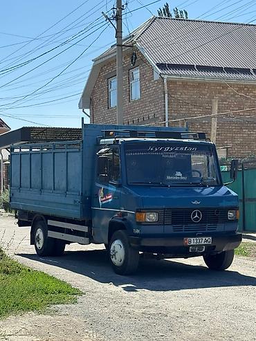 купить крышку топливного бака: Грузовик, Mercedes-Benz, Стандарт, 5 т, Б/у — 2