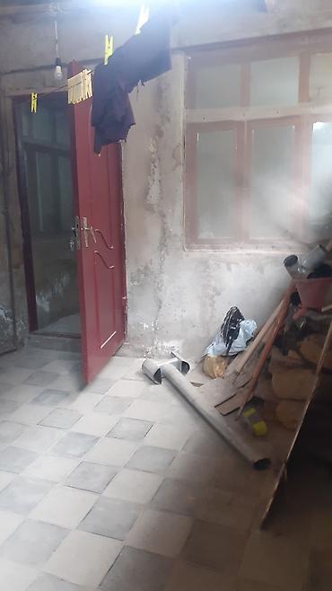 2 otaqlı, 45 kv. m, Təmirsiz