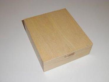 Burgije: Set stepenastih burgija – 4 komada u drvenoj kutiji Opis: - — 3