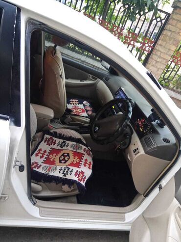 Toyota: Toyota Corolla: 2000 г., 1.5 л, Автомат, Бензин, Седан — 5