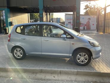 хонда фит багажника: Honda Jazz: 2004 г., 1.4 л, Механика, Бензин