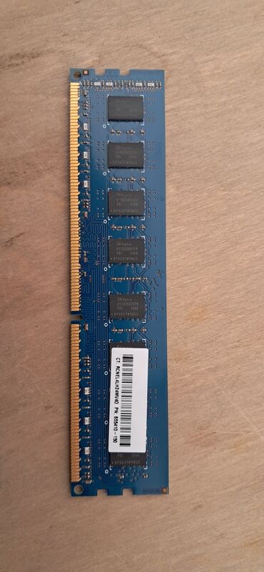 Operativ yaddaş (RAM): Operativ yaddaş (RAM) 4 GB, 3000 Mhz, DDR2, Noutbuk üçün, İşlənmiş