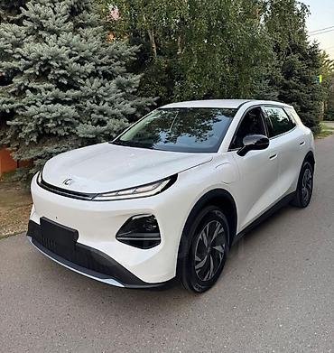 бета фф: Changan Qiyuan Q05: 2026 г., Электромобиль, Кроссовер — 1
