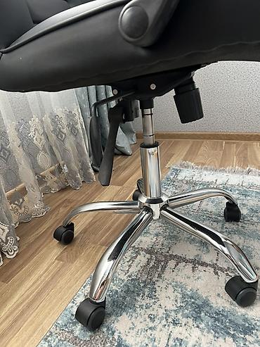 kresli: Oyun/ofis kreslosu – ergonomik dizayn və yüksək rahatlıq - Material — 2