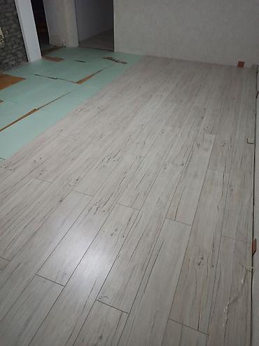 massiv parket: Laminat ustasi Her nov laminatlarin parketlerin vurulmasi Laga dikt — 10