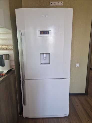 купить бу холодильник в бишкеке: Муздаткыч Beko, Колдонулган, Эки камералуу, No frost