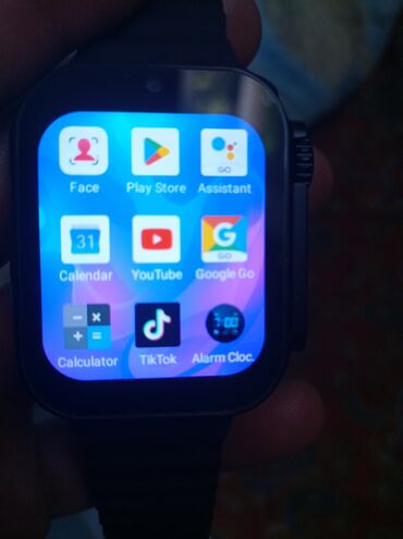 гелекси s8: Apple watch s8 ultra 
Можно скачать любое приложение!!