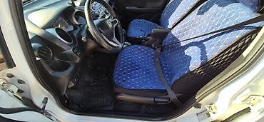 gac m6: Honda Fit: 2010 г., 1.5 л, Автомат, Бензин, Хэтчбэк — 8