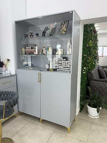 vitrim: Salon vitrini və şkaf kombinasiyası - Üst hissə: şüşə vitrin, iki — 1