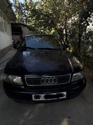 Audi A4: 1999 г., 1.8 л, Механика, Бензин, Седан