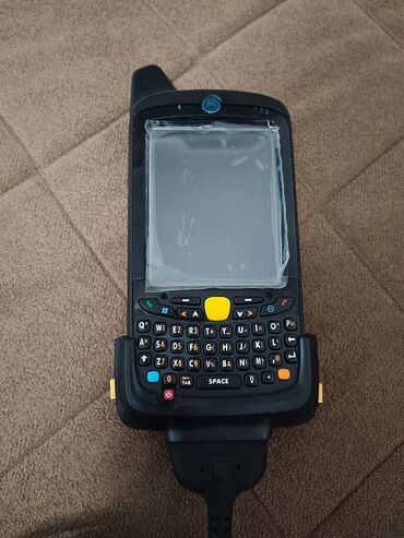Motorola: Motorola Fire, Sa tastaturom — 6