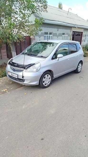 Honda: Honda Fit: 2002 г., 1.3 л, Вариатор, Бензин, Хэтчбэк — 5