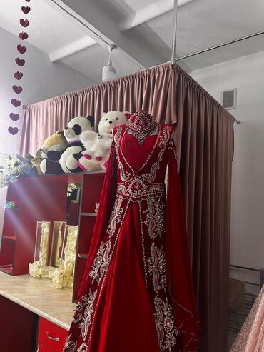 Toy paltarları: Hazır Biznes Satılır! Müxtəlif üslublarda və ölçülərdə gəlinliklər — 28