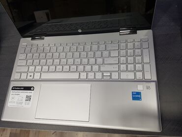 hp pavilion x360 qiymeti: Intel Core i3, 8 GB, 15.6 "