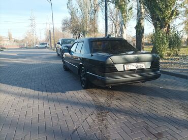 Mercedes-Benz: Mercedes-Benz W124: 1991 г., 2.3 л, Механика, Бензин, Седан