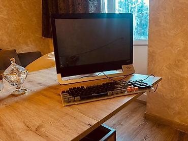 en ucuz notebooklar: Bütün‑bir kompüter (All‑in‑One) monitor və sistem bloku bir korpusda — 1