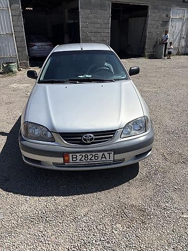 corolla 2004: Toyota Avensis: 2002 г., Механика, Бензин, Лифтбек — 2