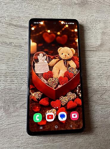 Samsung Galaxy A52, 128 GB, rəng - Bej, Barmaq izi, İki sim kartlı, Face ID lalafo.az -da Samsung Galaxy A52, 128 GB, rəng - Bej, Barmaq izi, İki sim kartlı, Face ID