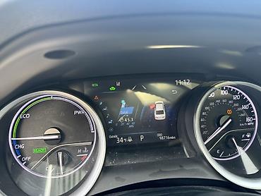 Toyota: Toyota Camry: 2022 г., 2.5 л, Автомат, Гибрид, Седан — 10