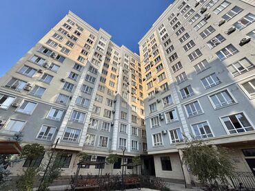 продаю 1 комнатную квартиру филармония: 3 комнаты, 72 м², Элитка, 6 этаж, Дизайнерский ремонт