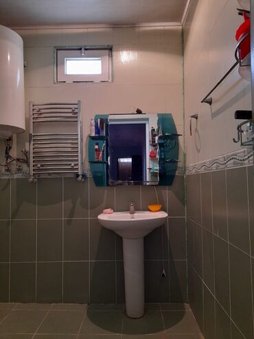 Yeni tikili: 4 otaqlı, Yeni tikili, 144 kv. m -da lalafo.az — 3 Yeni tikili: 4 otaqlı, Yeni tikili, 144 kv. m — 3