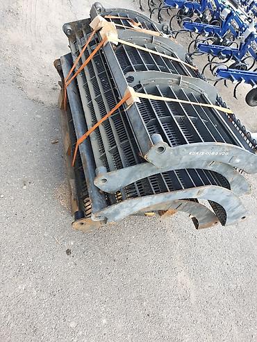 Другие автозапчасти: Запчасти для комбайнов — 2