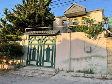 köhnə günəşlidə həyət evləri: 4 otaqlı, 100 kv. m, Orta təmir