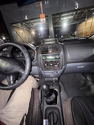 Унаа сатуу: Mitsubishi Space Star: 2001 г., 1.3 л, Кол менен иштөөчү, Хетчбек — 6