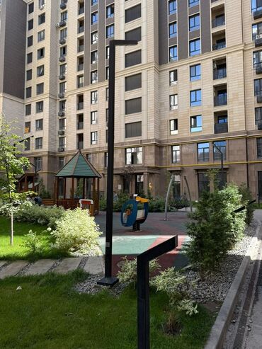 продаю дом в рабочем городке: 1 бөлмө, 53 кв. м, Элитка, 4 кабат, ПСО (өзү оңдоп түзөтүп бүтүү үчүн)