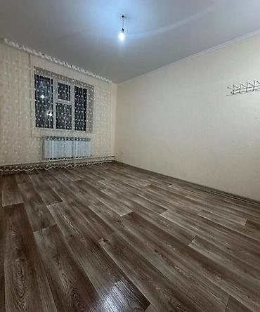 Сдаётся студия/комната с отдельной кухонной зоной. Планировка и