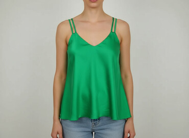 bluzki z błyszczącą nitką: By Me, Women`s top, size M