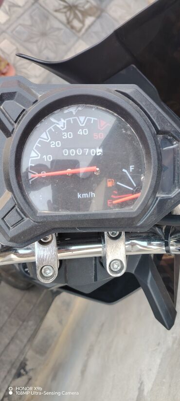 moped 80cc: - Jet49, 50 sm3, 70 km