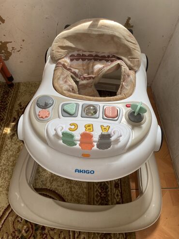 usaq tualeti: Happy baby magazasindan 120 m alinib heç bir problemi yoxdu
