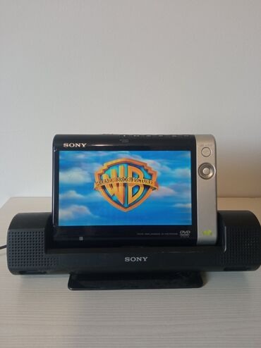 видео микшер: Sony D-VE7000S - портативный DVD-плеер с поддержкой формата DivX