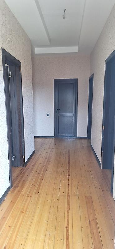 Həyət evi alıram: 3 otaqlı həyət evi - Təməli möhkəm, daş hasarlı həyət. Geniş — 8