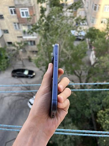 16 pro dubay: IPhone 17 Pro, Mavi, Face ID — 3