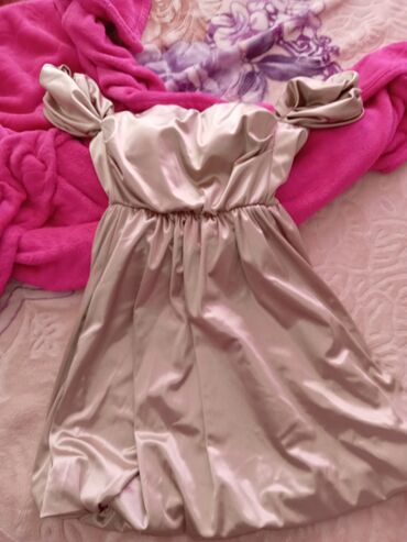 haljina bez ledja grudnjak: Alve M (EU 38), L (EU 40), color - Beige, Other style, Other sleeves