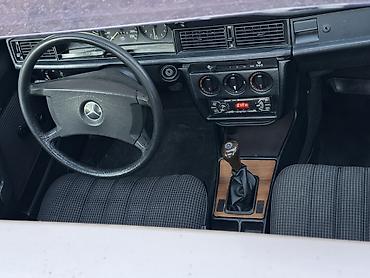 мб 190: Mercedes-Benz 190: 1986 г., Механика, Седан — 5