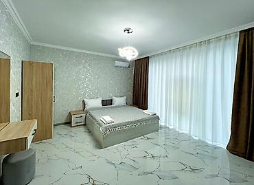 Günlük kirayə evlər: 250 kv. m, 6 otaqlı — 16