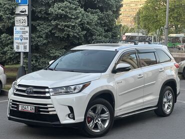 Toyota: Toyota Highlander: 2019 г., 3.5 л, Вариатор, Гибрид, Внедорожник