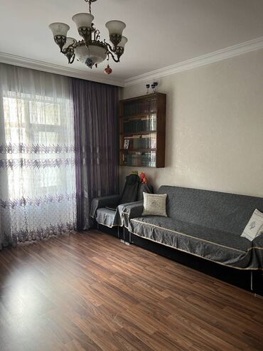 Köhnə tikili: Bakı, 28 May, 3 otaqlı, Köhnə tikili, m. Sahil, 70 kv. m — 3