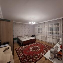 Həyət evləri və villaların satışı: 6 otaqlı, 207 kv. m, Kredit yoxdur, Orta təmir — 10