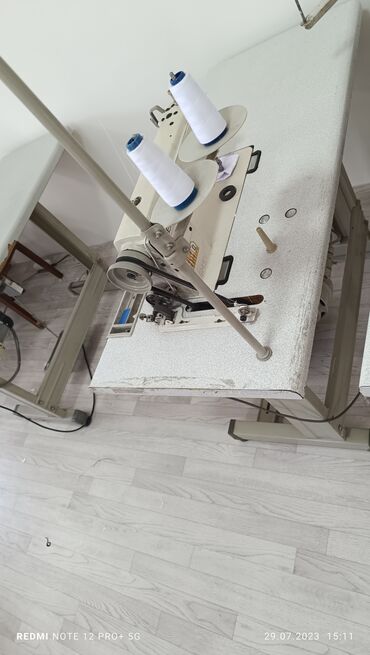 ищу помещения под швейный цех: Швейная машина Gemsy, Полуавтомат