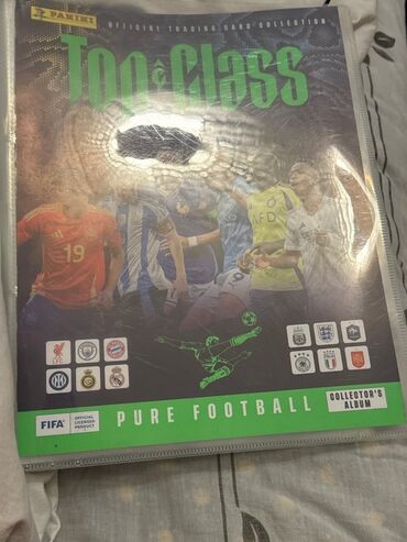 Kolleksiya kartları: Panini Top Class – Pure Football kolleksiya albomu və içində seçmə — 1