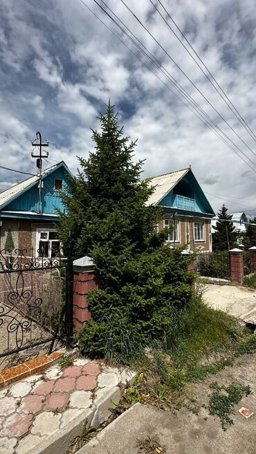 киргизия 1 дом: 130 м², 4 комнаты, Свежий ремонт С мебелью, Кухонная мебель