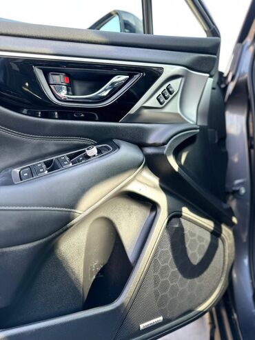 Subaru: Subaru Outback: 2021 г., 2.4 л, Вариатор, Бензин, Универсал — 9