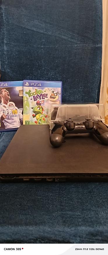 ps4 slim disk: Sony PlayStation 4 Slim oyun dəsti Paketin tərkibi: - PS4 Slim — 1