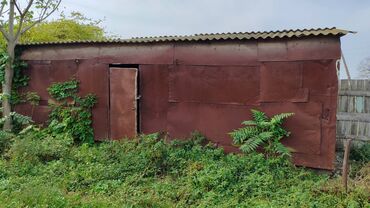 Qoşqular: Vaqon -vaqon barter olunur. Materialı dəmirdən olan böyük su çənləri — 7