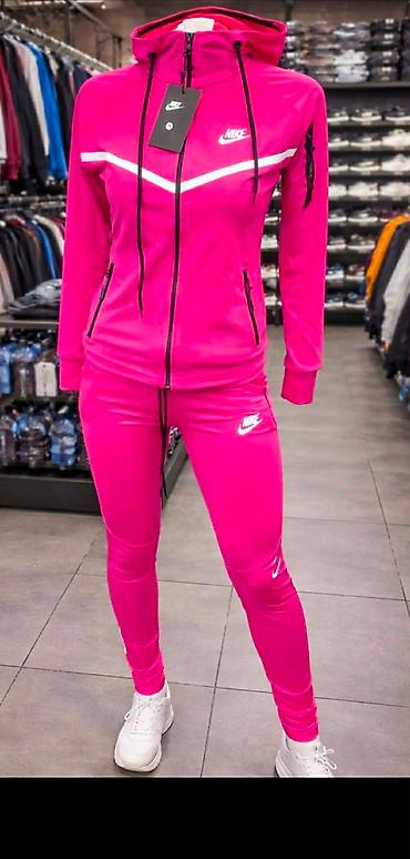 Gornji i donji deo: Nike ženska trenerka NOVO Novo Veličine s m l xl 2xl 3xl fb Moja — 2